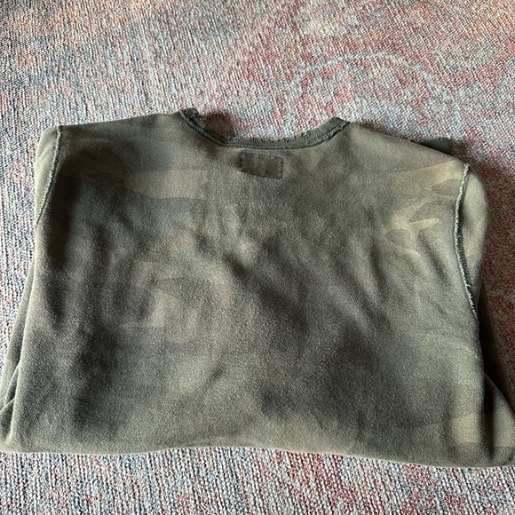 2010’sABERCROMBIE  Distressed Camo Sweatshirt Unisex Size M - Picture 15 of 15